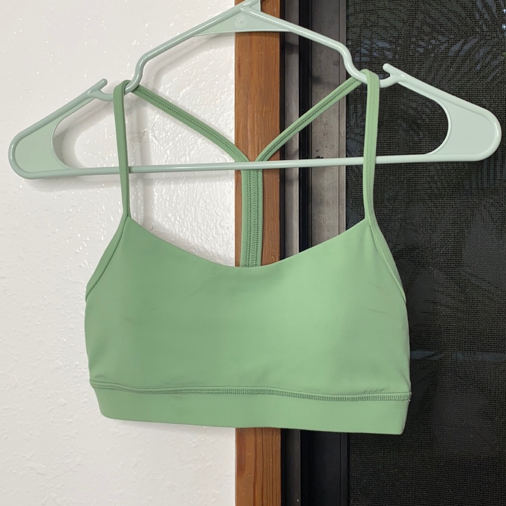 Lululemon green sports bra size small